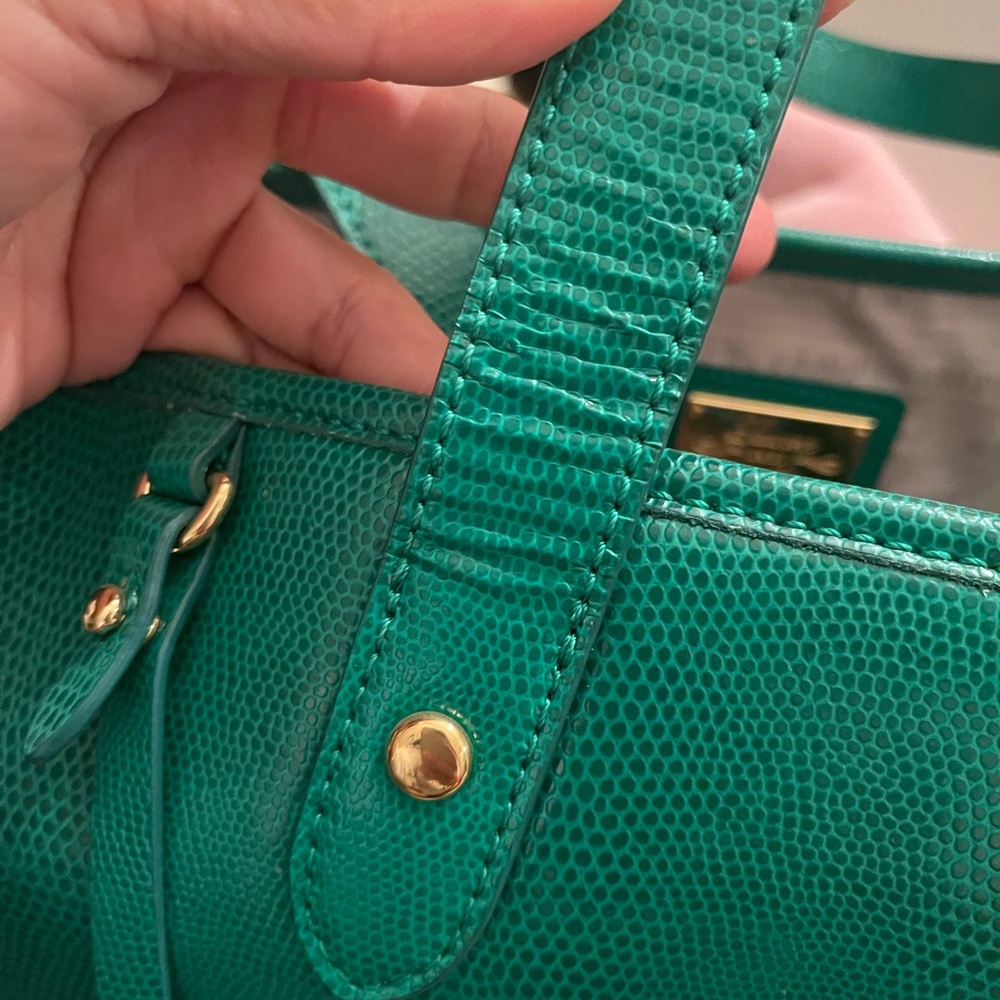 ๐ Lauren R.L Tote ๐ - Picture 4 of 10